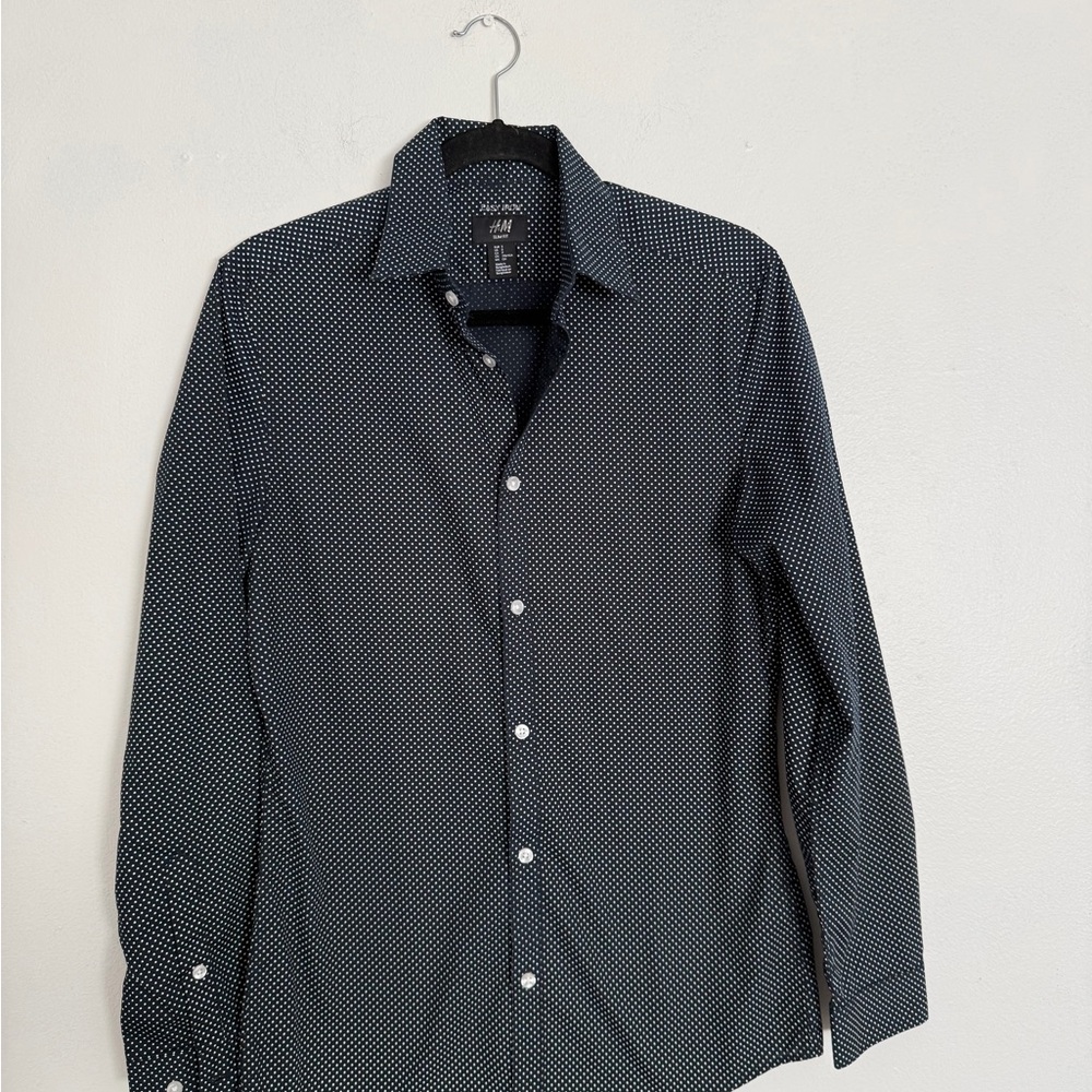 H&M Men’s Dark Blue Micro-Dot Dress Shirt